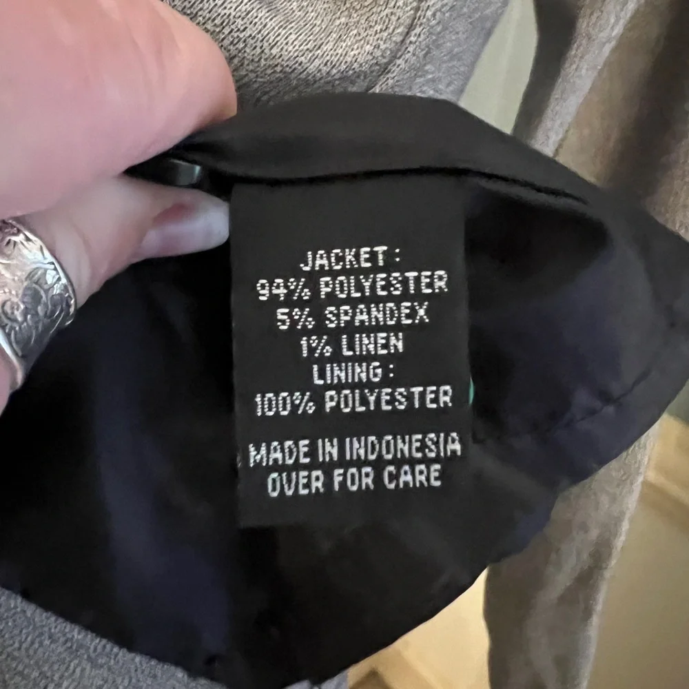 BCX Women's Classic Gray‎ Blazer one button